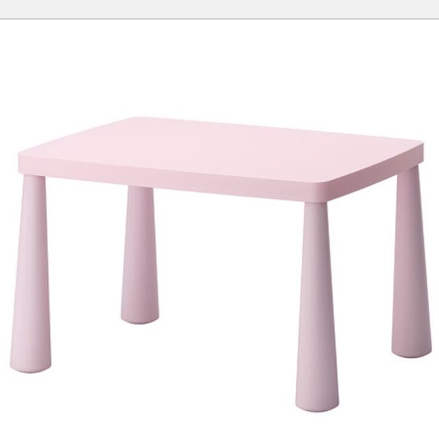 ikea kids plastic table and chairs