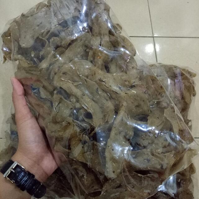 Keropok Keping Ikan Tamban Food Drinks Packaged Snacks On Carousell