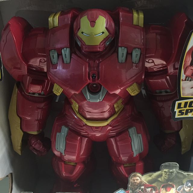 Marvel avengers titan hero tech interactive hulk buster 12 inch outlet figure