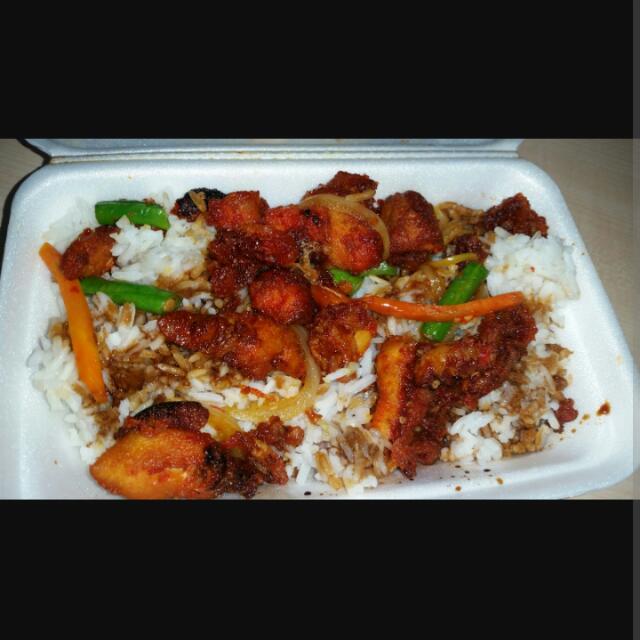 Nasi Ayam Goreng Kunyit Food Drinks Baked Goods On Carousell