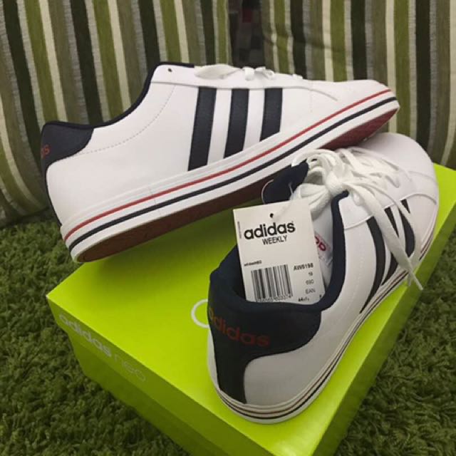 adidas neo weekly