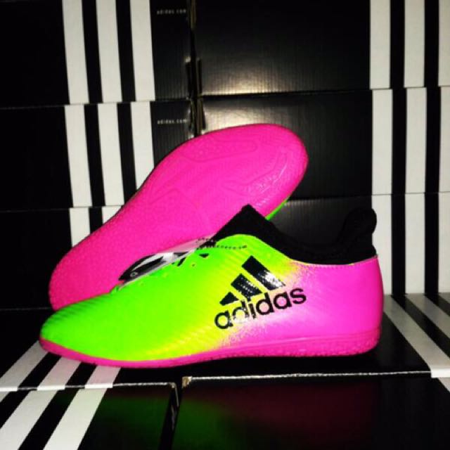 Sepatu Futsal Adidas Chaos X Techfit Olah Raga Perlengkapan Olahraga Lainnya Di Carousell