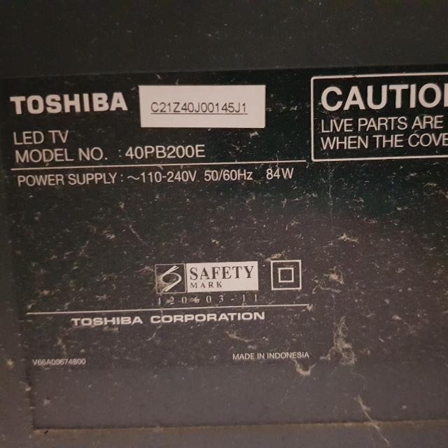 Toshiba 40" TV, TV & Home Appliances, TV & Entertainment, TV on Carousell