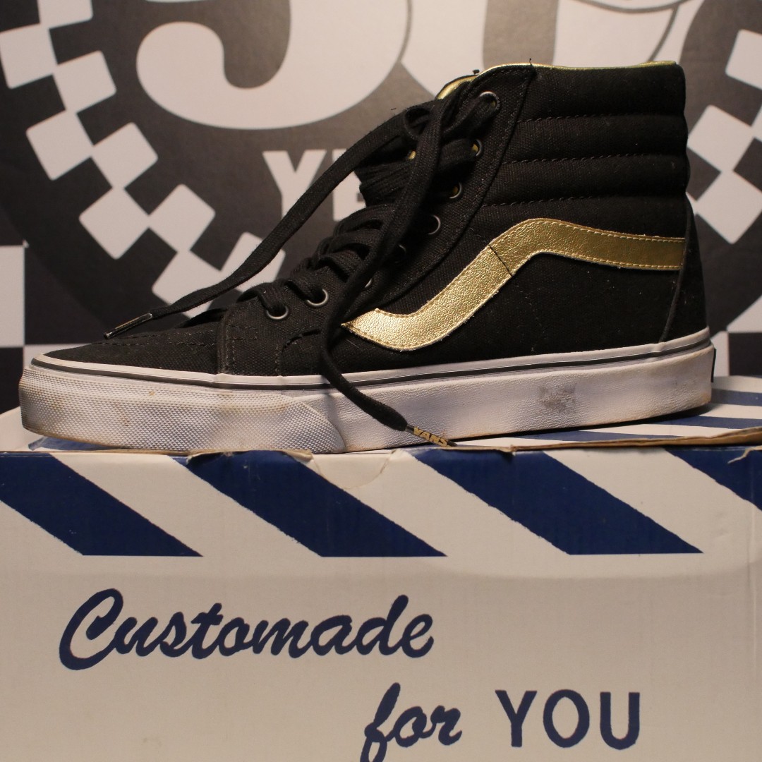 Vans 50th anniversary hotsell black and gold