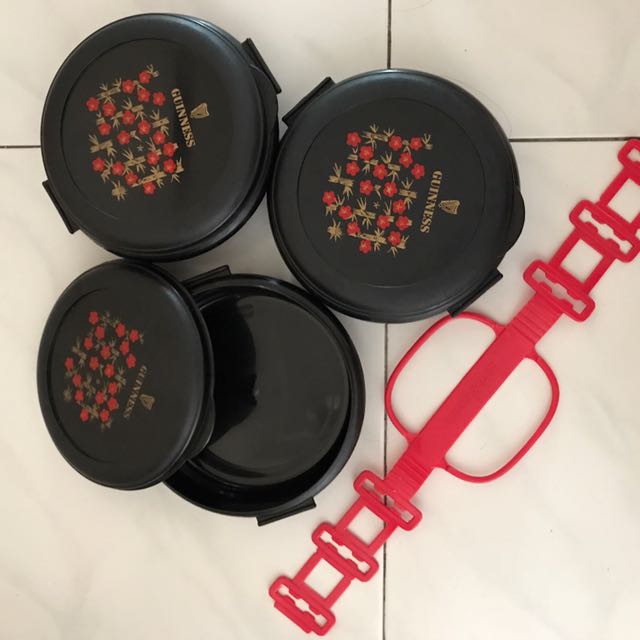 Multi Layer Container (Category: Other Kitchen Appliances) located in Singapore. Submitted by biguang (Listing ID 103939430, Image 2). Description: .