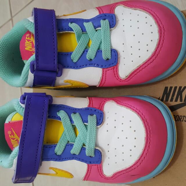size 7c nike shoes