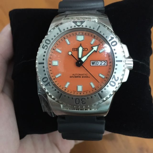 Seiko SKXA51K Orange Knight, Mobile Phones & Gadgets, Wearables & Smart  Watches on Carousell