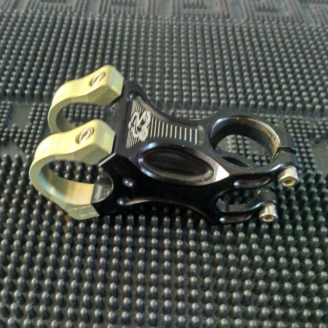 Used Renthal Apex 70mm 31.8mm Clamp Diameter Sports Equipment