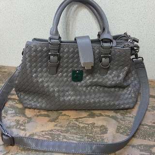【搬家大出清*母親節特惠】正韓 BV Bottega Veneta 風 水洗羊皮編織包 手提肩背斜背三層包 多揹法 LV UCCI PRADA GUCCI LOEWE 參考