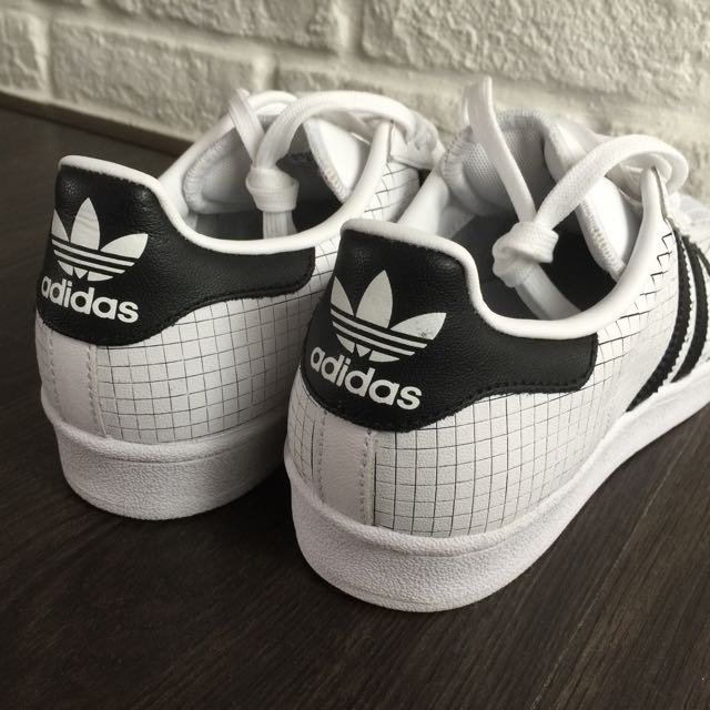 Adidas superstar black and new arrivals white pattern