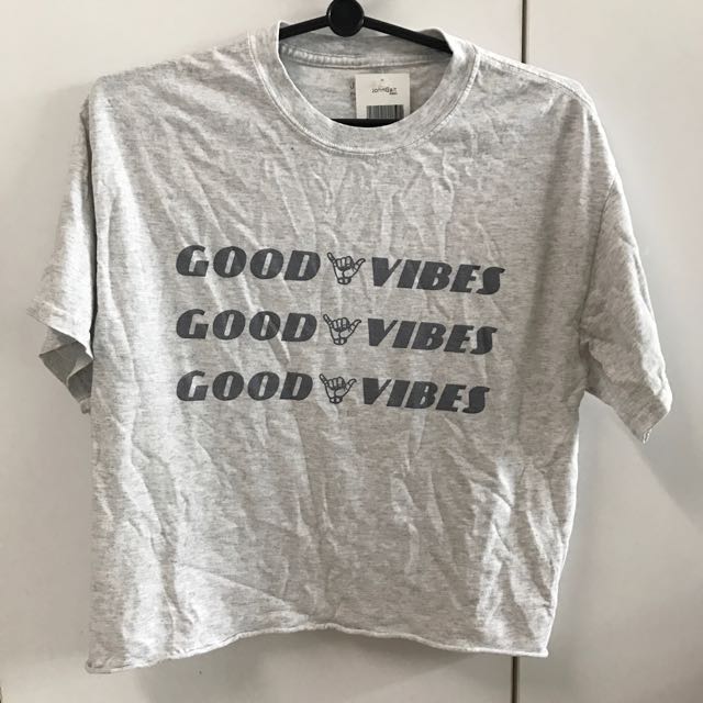 Bnwt Good Vibes Grey Aleena Top Brandy Melville Women S Fashion Clothes Tops On Carousell