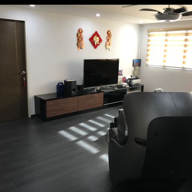(Category: ) located in . Submitted by ziingquek (Listing ID 104284050, Image 1). Description: .