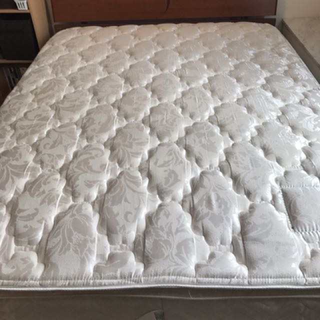Queen Bed With Mattress, Furniture & Home Living, Furniture, Tables