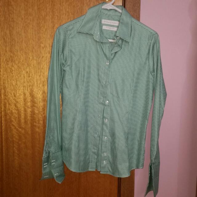 Rhodes And Beckett Shirt Women S Fashion Clothes On Carousell