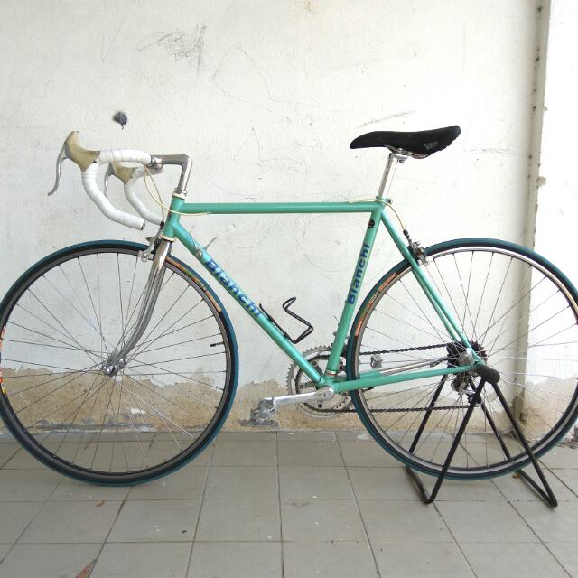 classic bianchi road bike