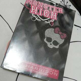 Monster High by Lisi Harrison