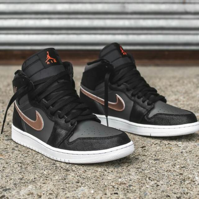 Air Jordan 1 Retro High BG BLACK METALLIC RED BRONZE DARK GREY