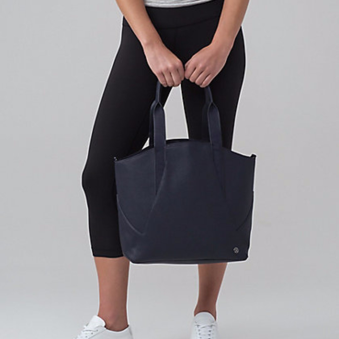 Lululemon all day tote store