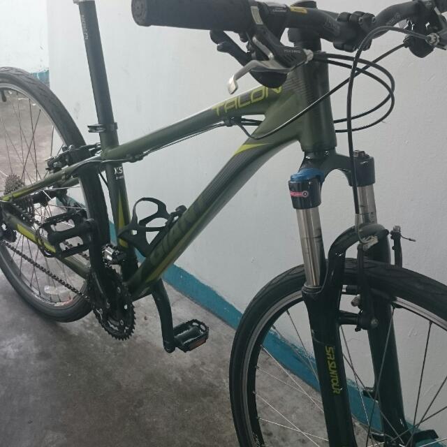 giant talon 26