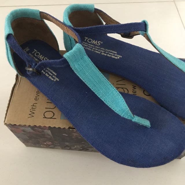 Toms top playa sandals