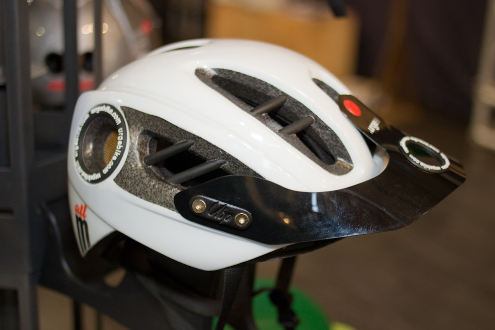 urge bike helmet