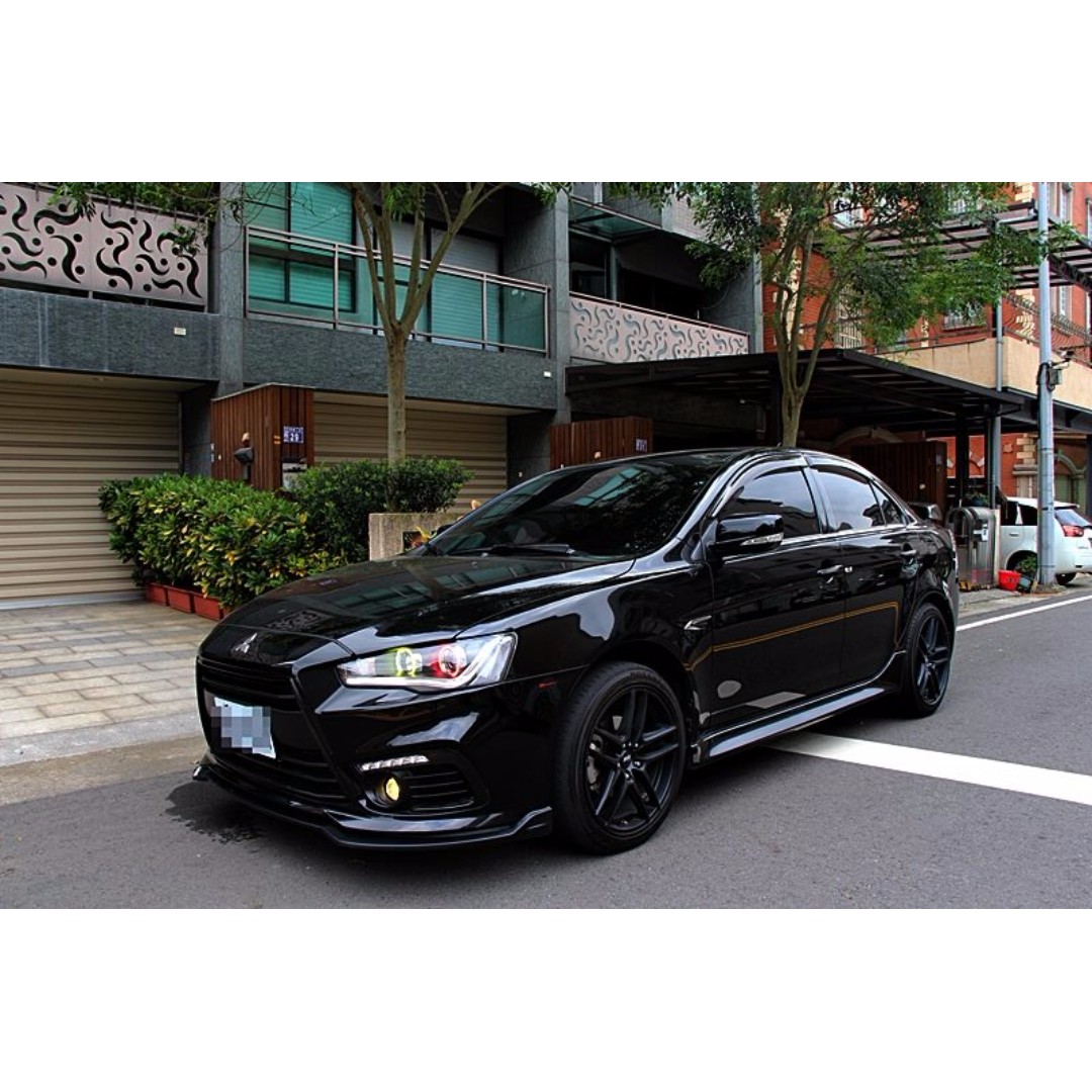 三菱lancer Fortis Io 2 0 鯨魚頭鯊魚頭本田k14 K12 豐田altis 汽車 汽車出售在旋轉拍賣