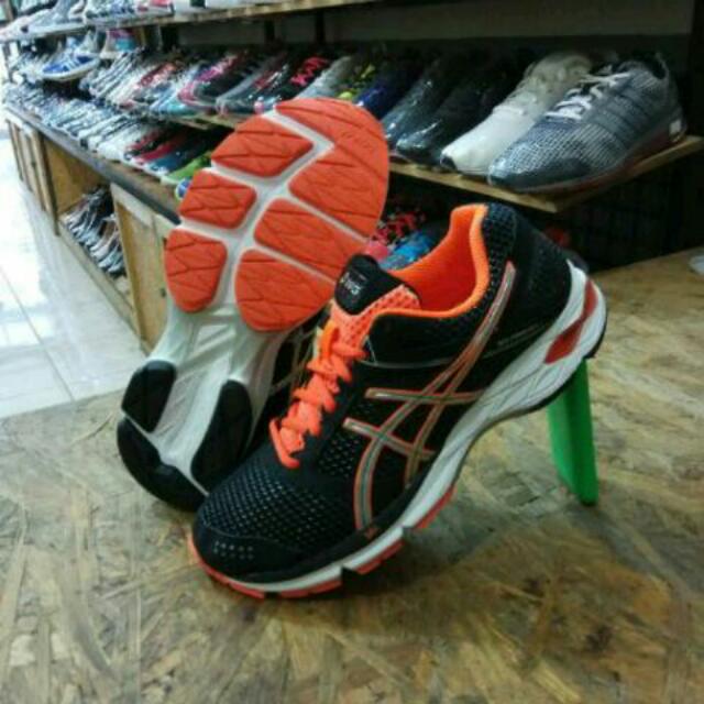 asics gel phoenix 7 asics gel phoenix 7