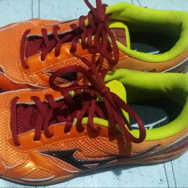 mizuno wave twister 3 brown