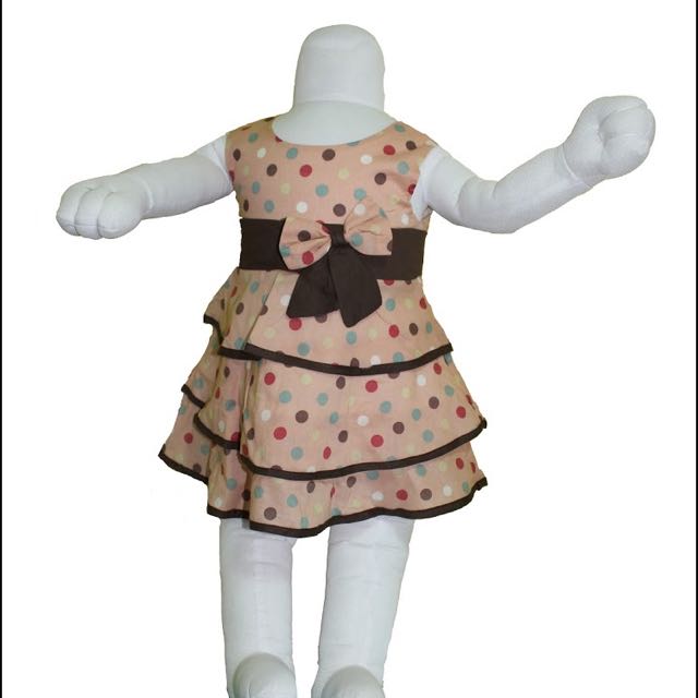 Clearance (Category: Babies & Kids Fashion) located in Singapore. Submitted by chocobo_35 (Listing ID 104850366, Image 3). Description: .