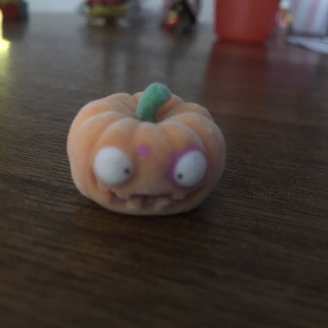 grossery gang pumpkin