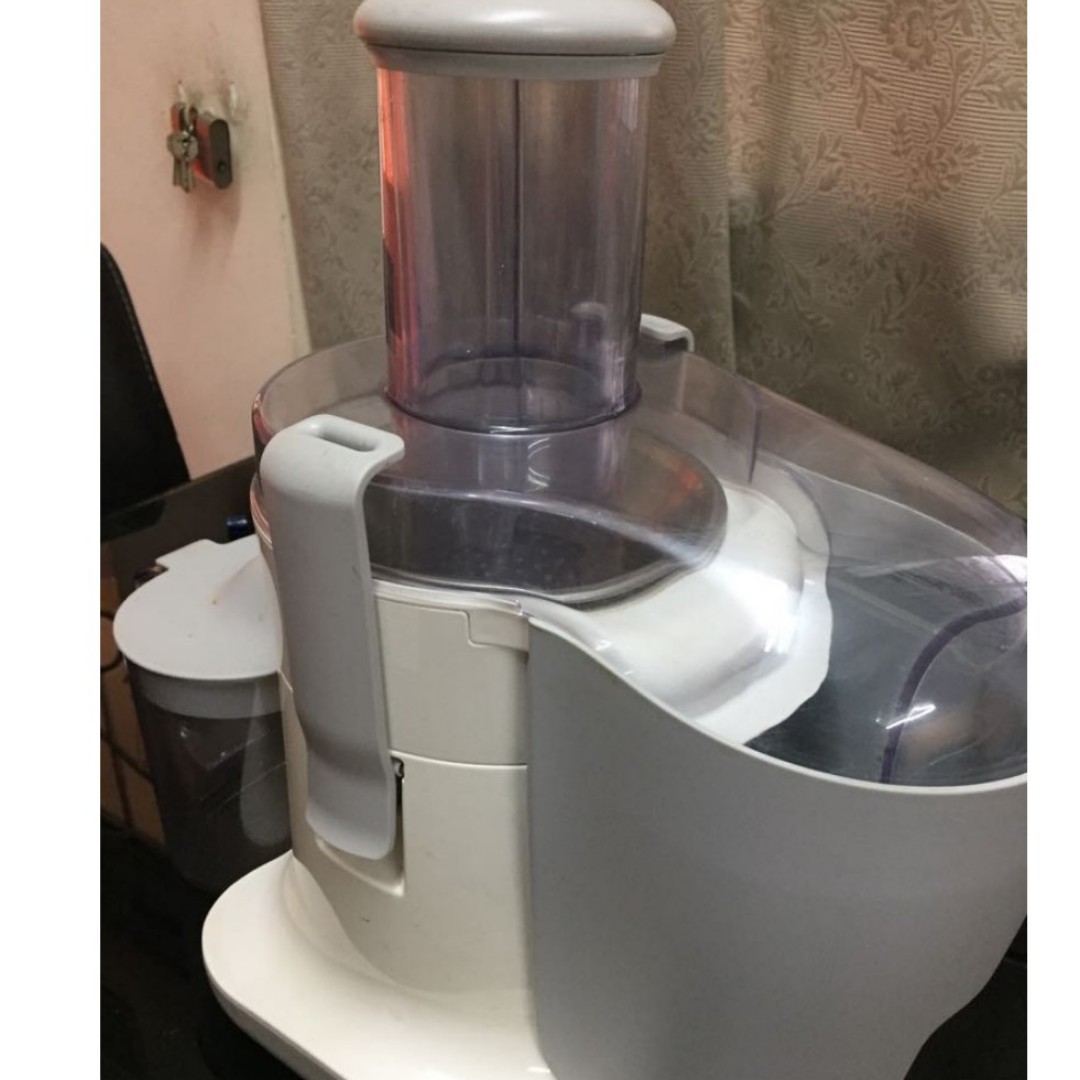KENWOOD (Centrifugal juicer JE680), TV & Home Appliances, Kitchen