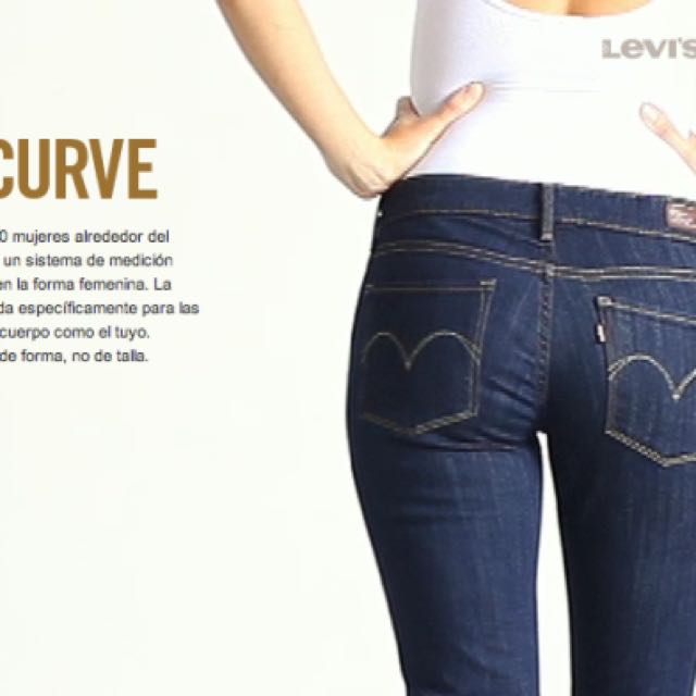 Levis curve id jeans 2025