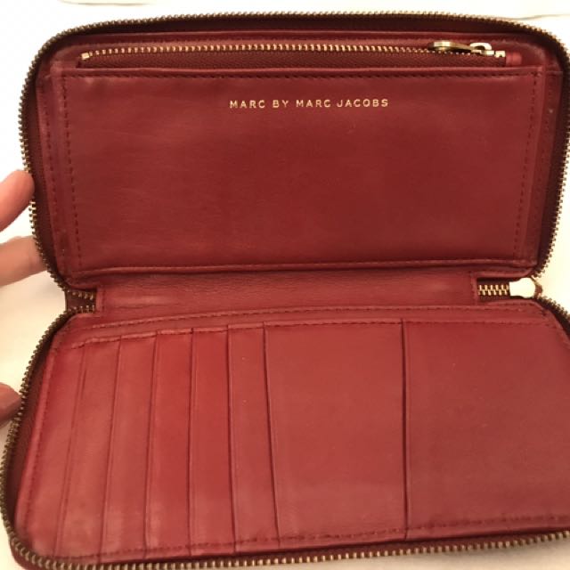 Marc Jacobs Wallet, Women's Fashion, Bags & Wallets, Purses & Pouches