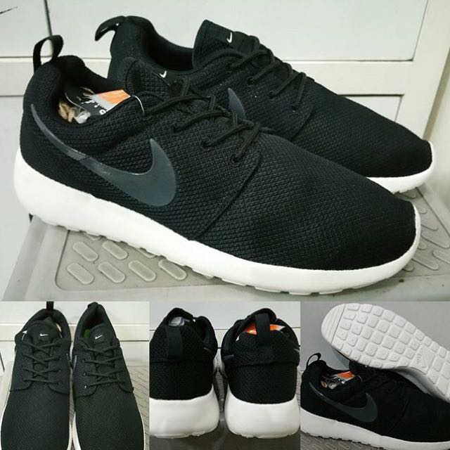 roshe run black black