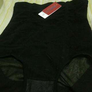 (Kategori: ) berada di . Dikirim oleh missfeishop (ID iklan 104962485, Gambar 1). Deskripsi: .