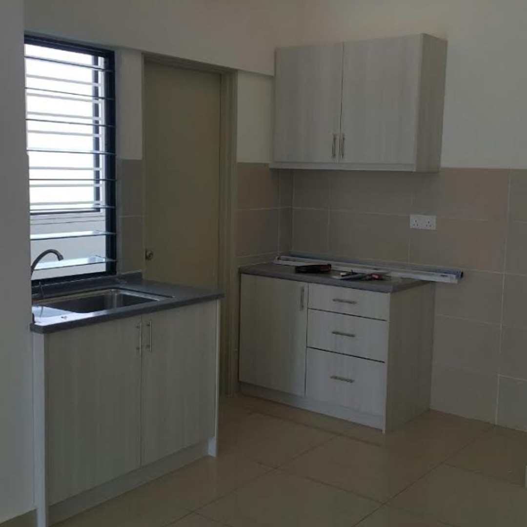 Alam Sanjung Inium Shah Batu Tiga Yen 22 Kitchen Photo