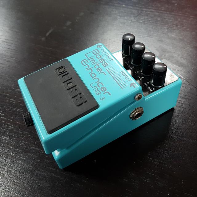 BOSS LMB3 Bass Limiter Enhancer Pedal, Hobbies & Toys, Music & Media