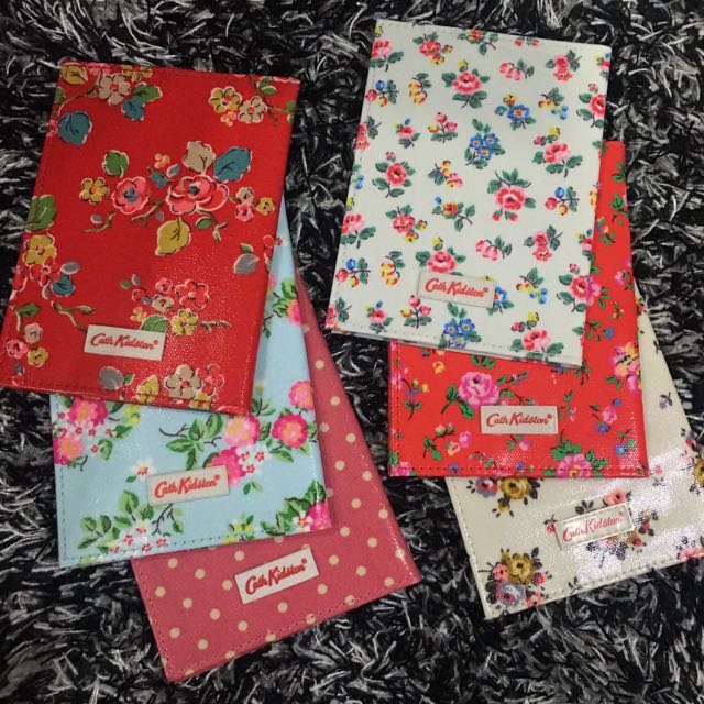 cath kidston passport holder and luggage tag