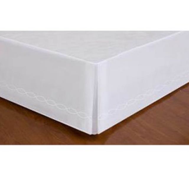 Chain Stitch Loop Bed Skirts King Queen Furniture Home Decor On Carousell