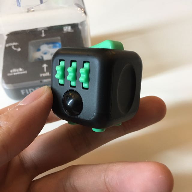 fidget cube kickstarter edition