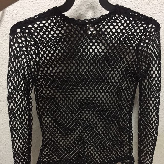 black fishnet long sleeve top