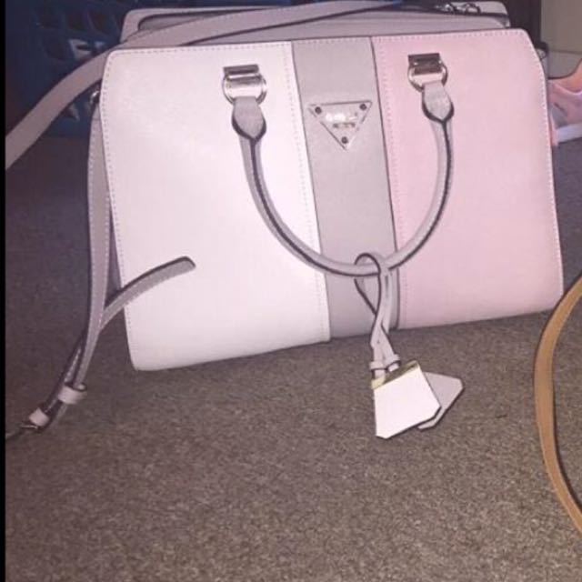 guess bag nz