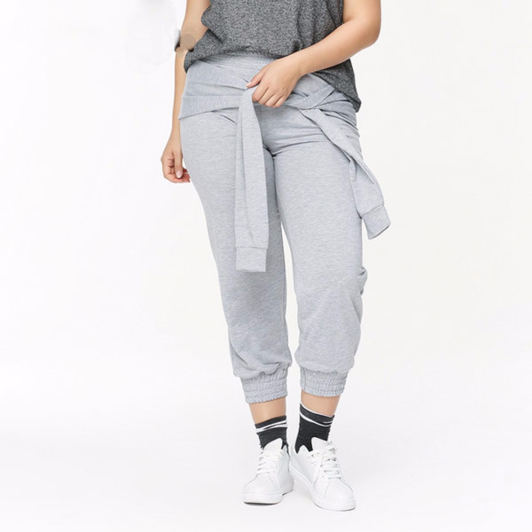 plus size cropped joggers