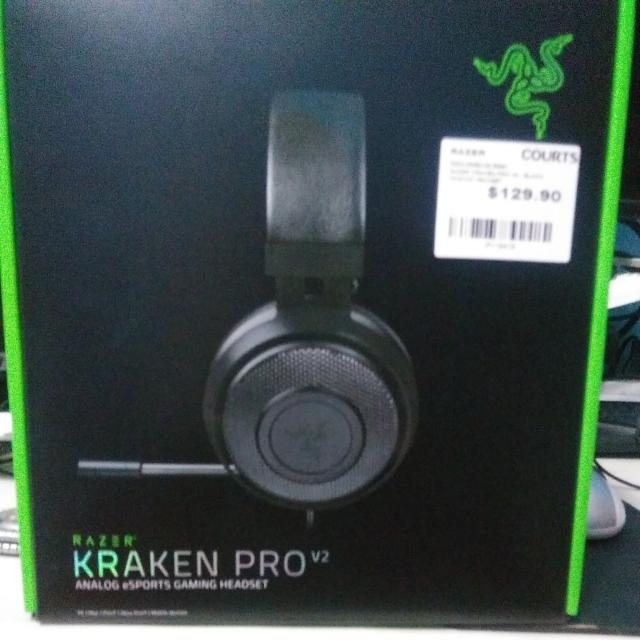 Razer Kraken Prov2 Toys Games Video Gaming Gaming Accessories On Carousell - roblox account for sale with leftover 13 robux toys games video gaming video games on carousell
