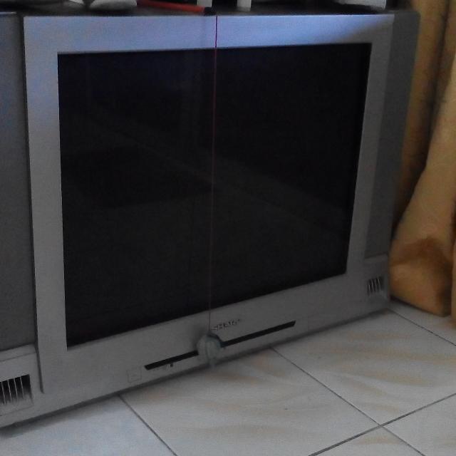 Tv Old Model Sharp 22 Electronics Tvs Entertainment