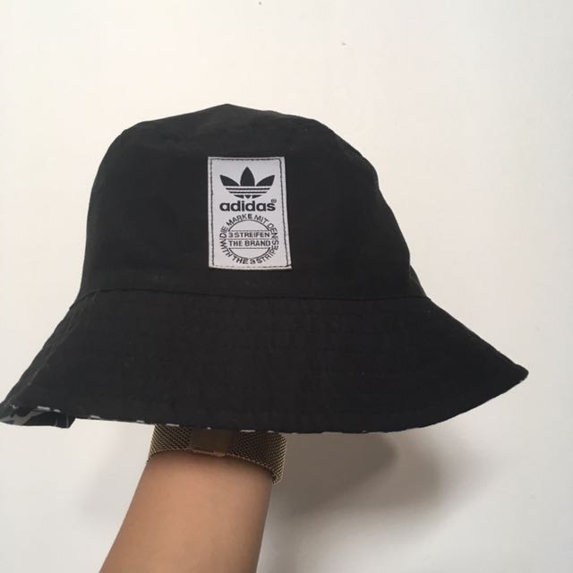 adidas bucket hat reversible