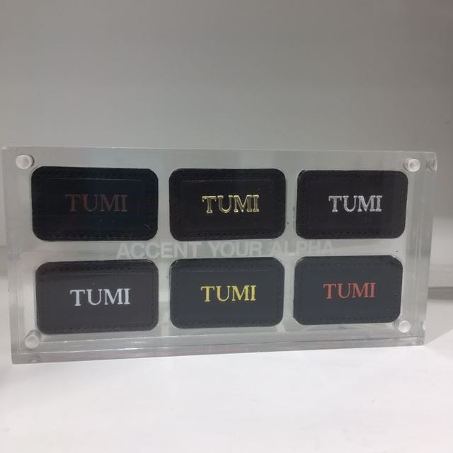 TUMI Alpha Tracer Key Fob, Men's Fashion, Watches & Accessories