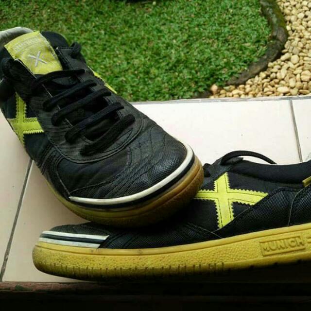 X Munich G3 Sepatu Futsal Fesyen Pria Sepatu Di Carousell