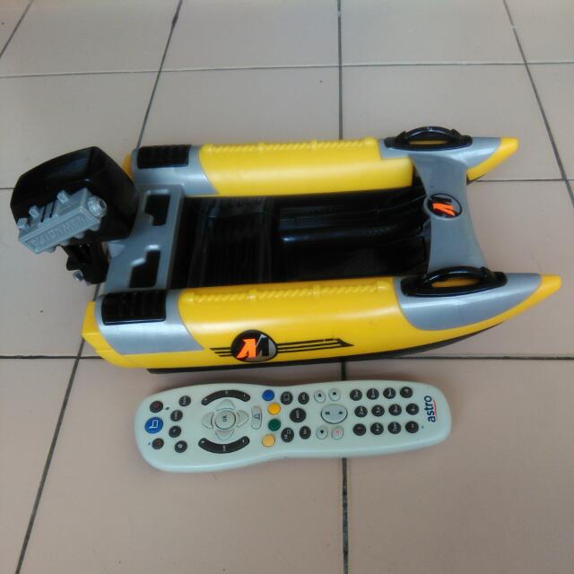 Action man dinghy on sale