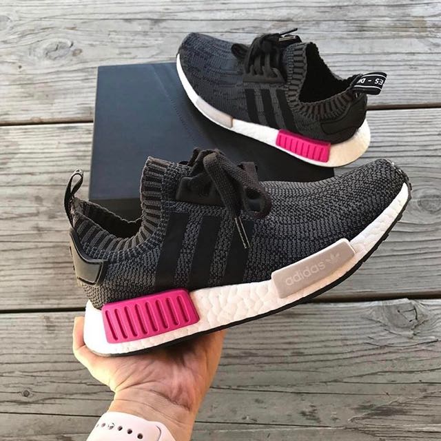 adidas nmd r1 womens pink and black